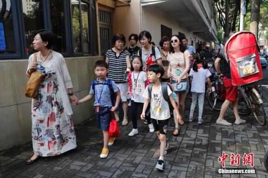 公办幼儿园现空巢 家长为何追逐幼小衔接班？